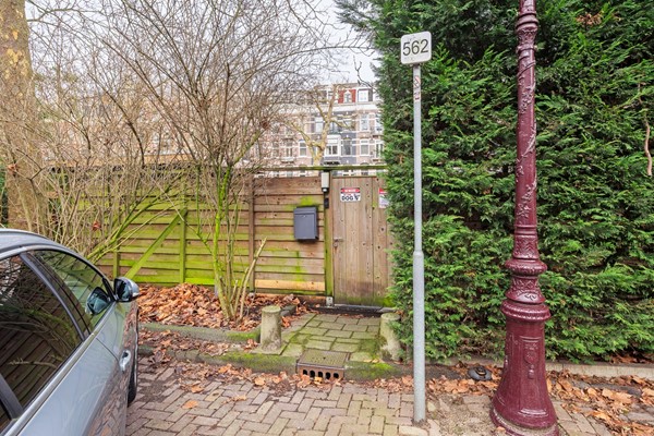Medium property photo - Stadhouderskade 562, 1073 BB Amsterdam